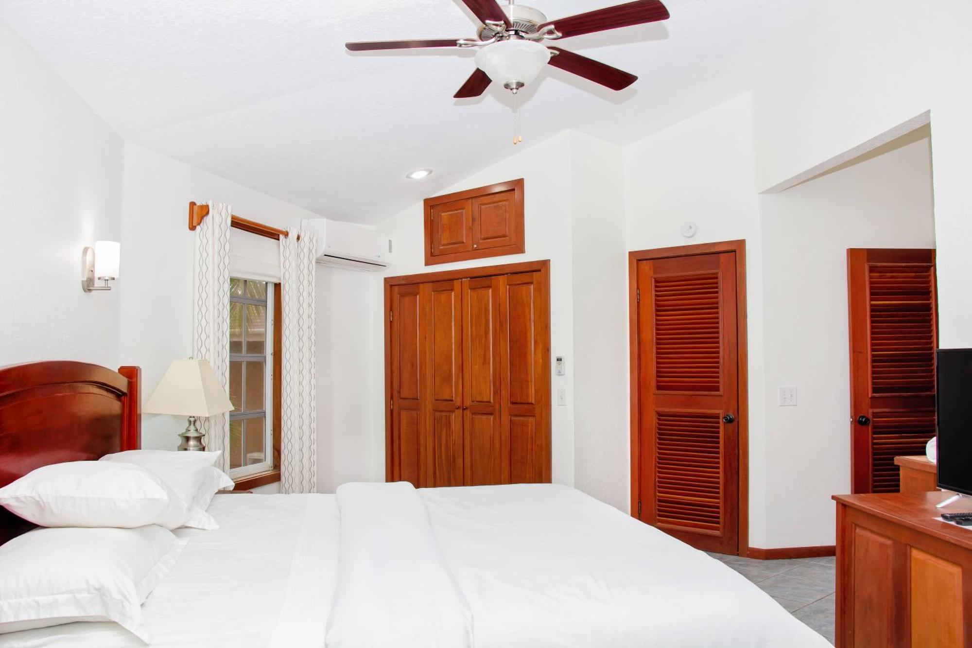 White Sands Cove San Pedro  Quarto foto